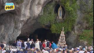 Pellegrinaggio a Lourdes  Santa Messa alla Grotta [upl. by Venterea]