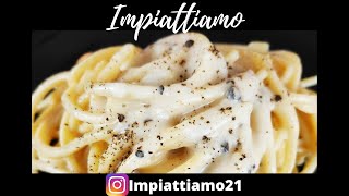 Cacio e Pepe  Cremosa Ricetta Tradizionale in 10 minuti  Impiattiamo S1 P6 [upl. by Aznaed408]