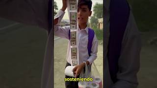 Hombres descubren dinero escondido en un paquete de pañuelos shorts viral [upl. by Iphigenia]