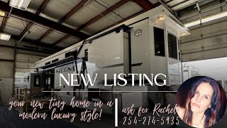 New 2025 FOREST RIVER RV SALEM HEMISPHERE ROOST 43ITS HERE BATH amp HALF LOFTS SLIDING DOOR [upl. by Billmyre]