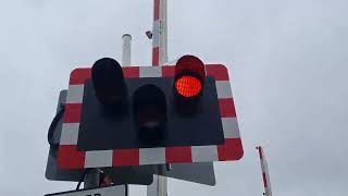 Long closure train stops on crossing Truro Station Level Crossing Cornwall [upl. by Ennaehr]