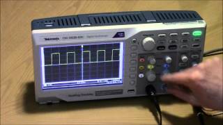 Oscilliscope 101Tektronix 1052B EDU [upl. by Karab]