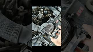 Mercedes benz fault code0746 and 0750 mixture cylinder bank 1 too richmass air flow sensor issue [upl. by Renell]