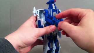 Scourge  1986 G1 Transformer Review [upl. by Ahkeber]