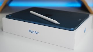 New iPad Air 2022  Unboxing and Overview in 8K [upl. by Namar]