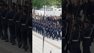 Preußens Gloria 🦅🇩🇪 bundeswehr militär soldaten wachbataillon parade marsch musikkorps [upl. by Ferree]