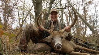 15Yard Files 174inch Iowa 8Pointer at Midday [upl. by Veta312]