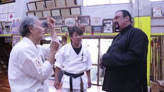 Steven seagal came to Okinawa to visit Tetsuhiro Hokama [upl. by Anilemrac908]