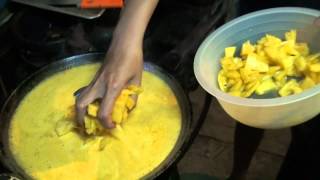 Kip met rode curry en ananas [upl. by Merri]