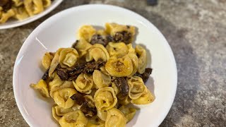 Cheese Tortellini with a Mushroom and Balsamic Vinegar Sauce [upl. by Cantone223]