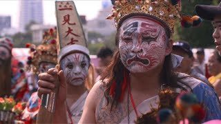 Thousands protest call to curb incense burning in Taiwan [upl. by Elyrrad126]