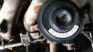 How to fuel rail injector removal on ford f150 54 46 [upl. by Walther148]