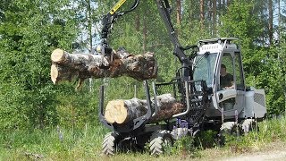 Usewood Combi Master lifting huge logs [upl. by Arakaj]