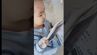 This kid’s trick to coax himself to learning funny cutebaby [upl. by Mindi]