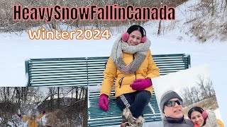 First SnowStorm in Ontario Canada for 2024 Fun Walking in the Snow [upl. by Nallad113]