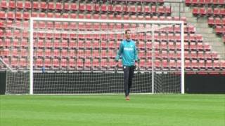 Laatste training PSV voor vertrek naar Lissabon [upl. by Martreb]