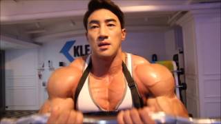 Chul soon biceps work out [upl. by Otrebmuh60]