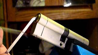 Single Pin Picking UAP 6 Pin Anti Pick BS Kite Marked Euro Cylinder Lock TUTORIAL uklocksportcouk [upl. by Swain631]