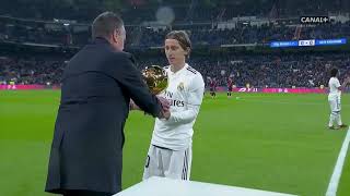 Luka Modrić  Spectacles Ballon DOr 2018 à Santiago Bernabéu 15122018 [upl. by Ardet7]