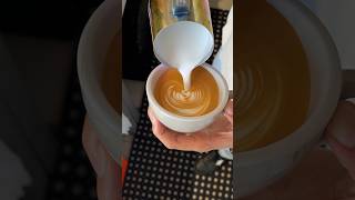 Pouring latte art  Rosetta [upl. by Farrington]