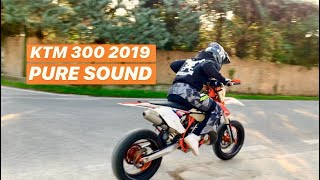 KTM 300 Supermoto TPI 2019 Vs KTM 450 [upl. by Haleehs]