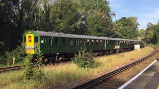 7 Car Hastings DEMU at Crowhurst 3923 [upl. by Sualocin]