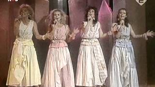 Frizzle Sizzle  Alles heeft een ritme HD  Eurovision Song Contest 1986 Netherlands 200506 [upl. by Pyne]