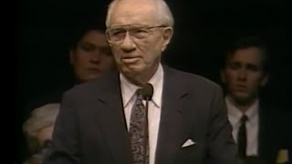 This I Believe  Gordon B Hinckley  1992 [upl. by Chevalier]