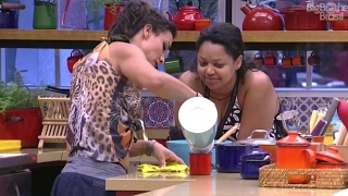 Marinalva propõe aliança a Elis e Daniel para emparedar Marcos e Emilly  BBB 17 [upl. by Llesirg878]