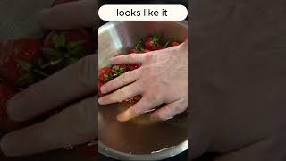 Strawberry Vinegar Wash How To Keep Strawberries Longer [upl. by Schultz]