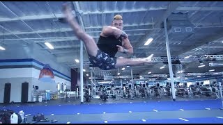 360 SPLIT KICK TUTORIAL JEAN CLAUDE VAN DAMME KICK [upl. by Enyalahs]