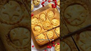 Christmas Mince Pie Blondie Holiday Baking🎄 baking alliwantforchristmasisyou mincepie brownie [upl. by Lanette]