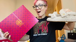 Tory Burch Shearling Kira sport sandal UNBOXING  Review SO FLUFFY [upl. by Yorgerg]