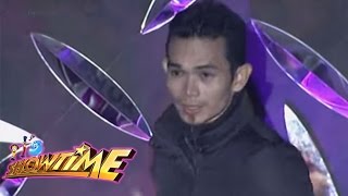 Its Showtime Kalokalike Level Up Nonito Donaire [upl. by Akinihs]