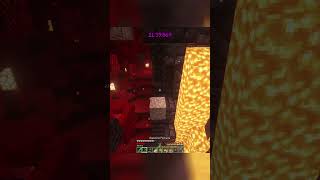 22nd minute  Surviving Minecraft Hardcore Every DAY for 1000 MINUTES [upl. by Frost]