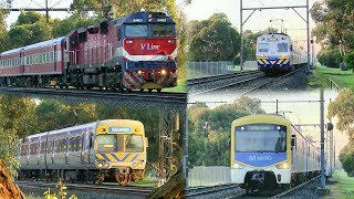 Metro Trains Melbourne amp Vline Near Huntingdale 1852010  PoathTV Australian Railway Vlogs [upl. by Fabrice]