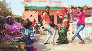 नन्द और उसकी सहेली ने किया बहु के साथ Dance में कॉम्पिटिशन  Manna Jeete ji maregi danger look Teri [upl. by Eelime532]