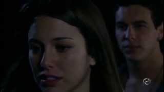 El Barco 1x13  Beso Ainhoa Ulises Save Tonight Subtitulada [upl. by Igor]