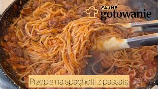 Przepis na spaghetti z passatą [upl. by Atteuqaj]