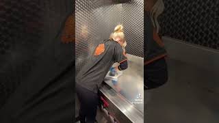 This girl makes a chicken burger at Frangoz restaurant [upl. by Jeromy]