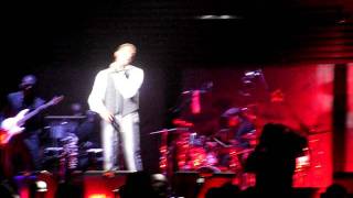 Maxwell LIVE in Philly quotStop The Worldquot pt 1 [upl. by Arlon304]