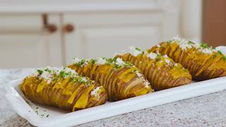 How to Make Cheesy Hasselback Potatoes  Williams Sonoma [upl. by Mitch983]