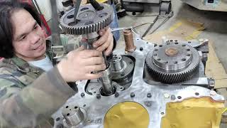 How to install camshaft with set of timing gear for camshaft and crankshaft 3406B CAT ENGINE [upl. by Derby591]