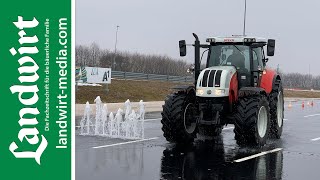 ÖAMTC Traktor Fahrsicherheitstraining  landwirtmediacom [upl. by Kare]