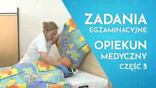 Egzamin Zawodowy Opiekun Medyczny  słanie prześcielanie łóżka z pacjentem  Szkoła Pascal [upl. by Nhabois]