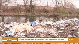 Des milliers de sacs plastiques le long de la Crau [upl. by Frymire793]