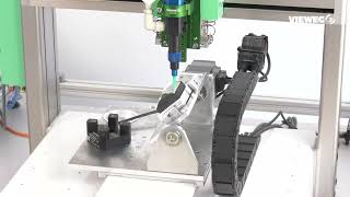 Dispensing robot with rotating axis [upl. by Etyak]