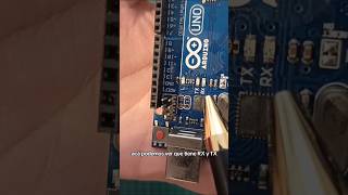 En 30 seg te explico que son los LEDs de la placa Arduino Uno [upl. by Kerr]