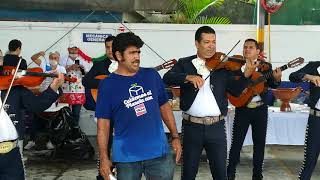 Chente del Oxxo con Mariachi [upl. by Asyl544]