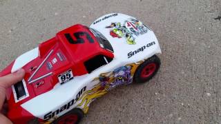 Traxxas Latrax Snapon SST with a lipo battery [upl. by Boatwright]